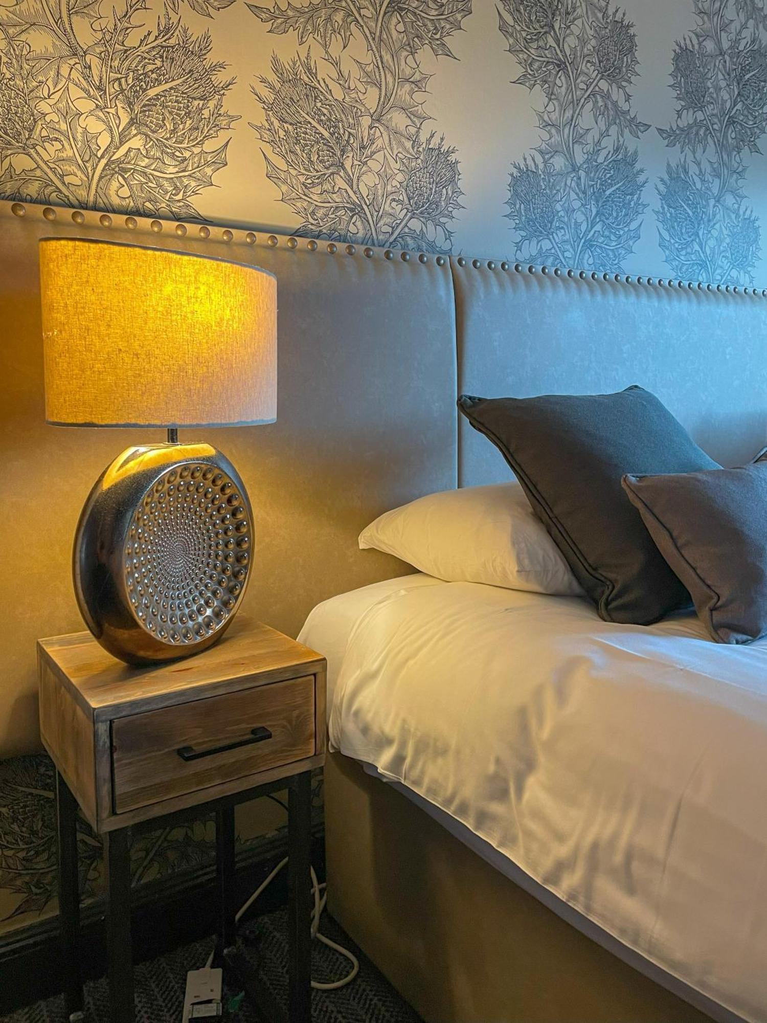Traquair Arms Hotel 이너리슨 외부 사진