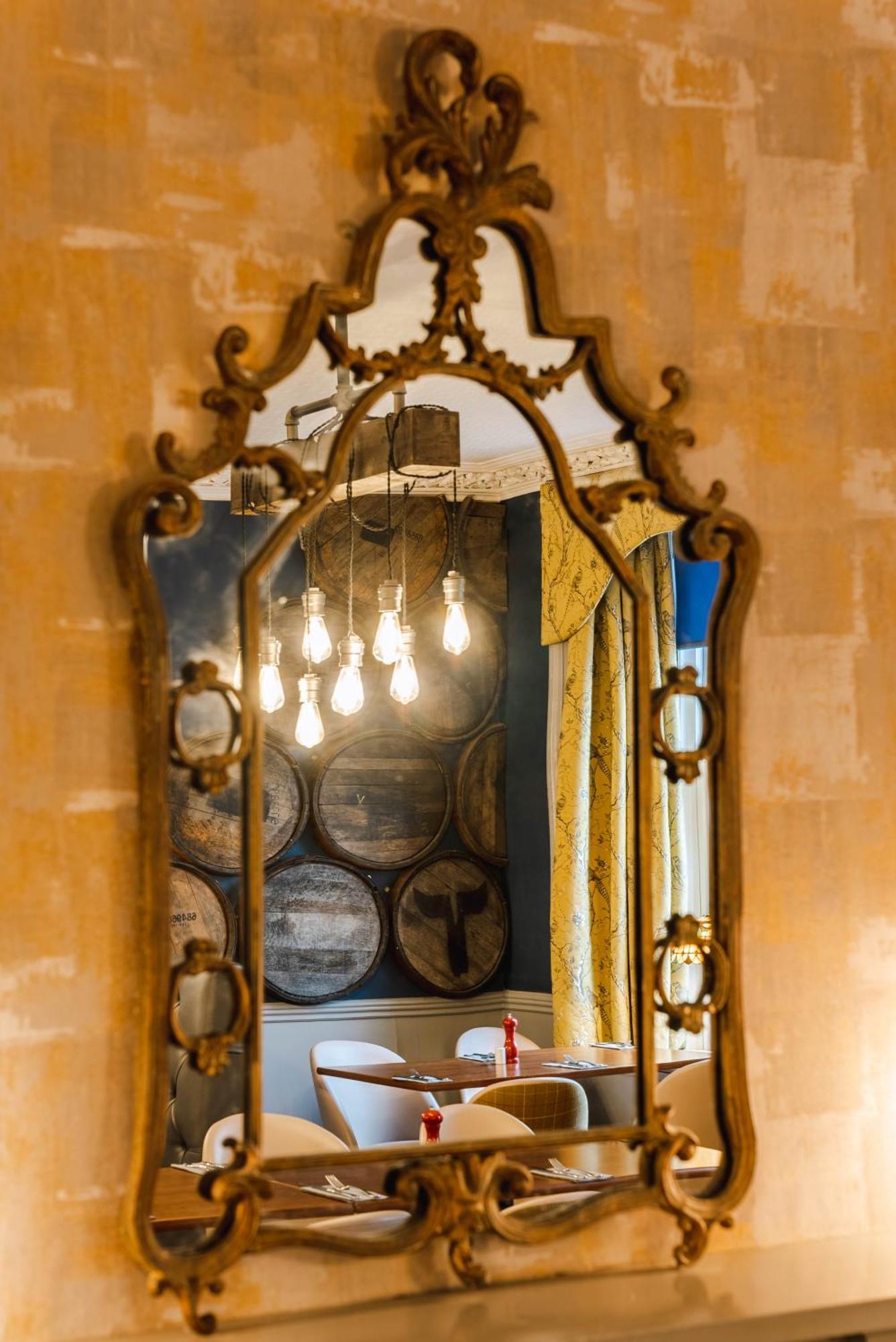 Traquair Arms Hotel 이너리슨 외부 사진