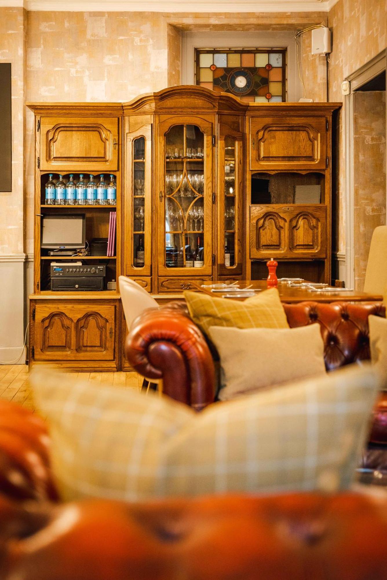 Traquair Arms Hotel 이너리슨 외부 사진