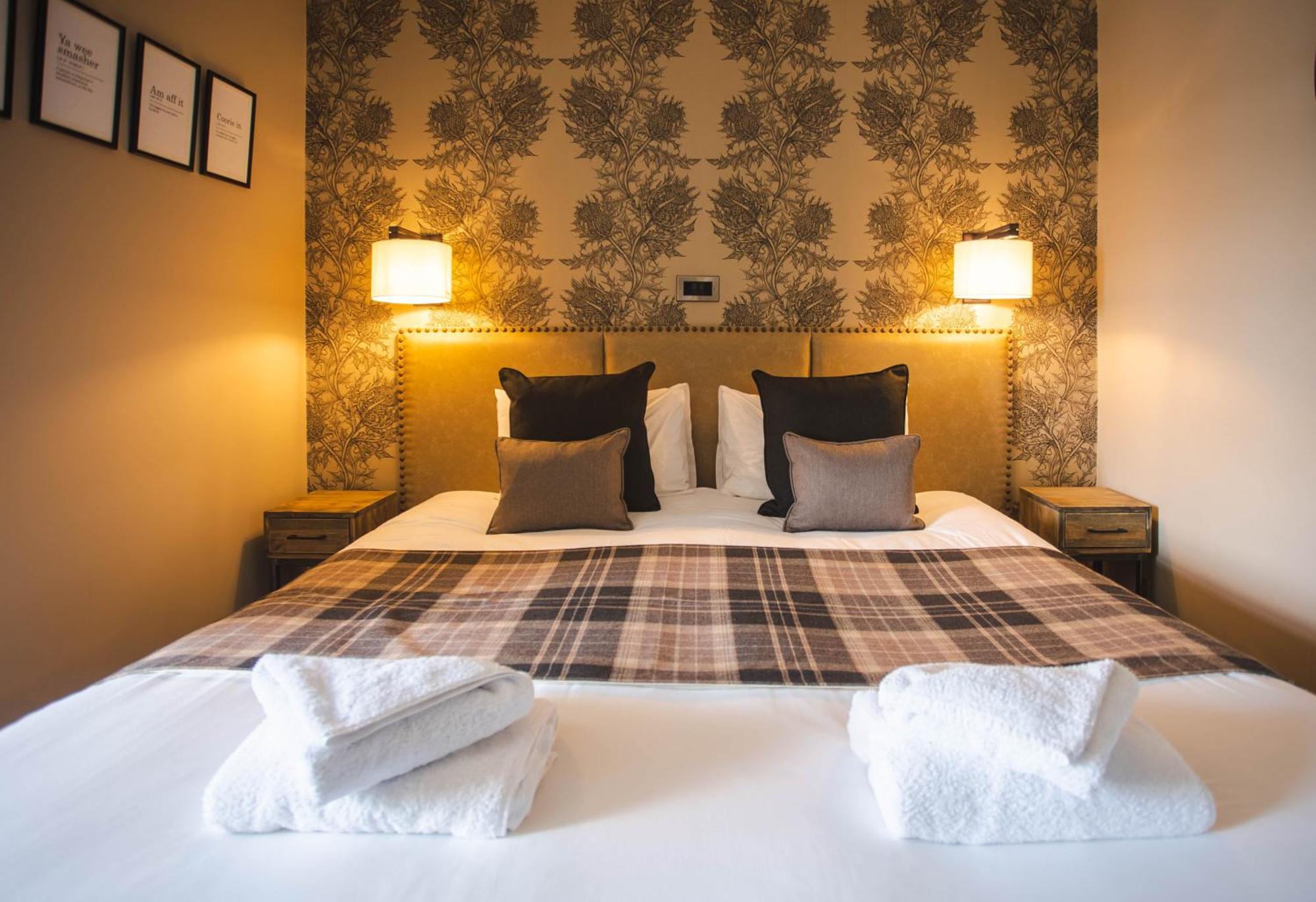 Traquair Arms Hotel 이너리슨 외부 사진